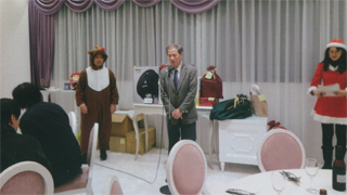 「アエラ」の忘年会で（12/19木）