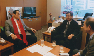 1/17（金）アントニオ猪木さんに取材