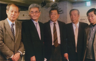 鈴木、浅野さん、河野さん、飛松さん、松岡社長