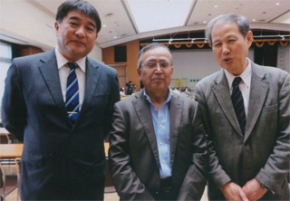 岩井さん、菅家さんと