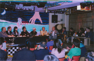 ゲストは10人以上です