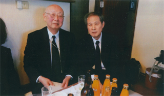 叔母さんの長男。私の従兄弟です