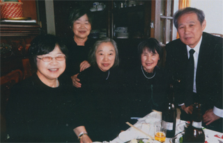 郡山の従姉妹の４姉妹です