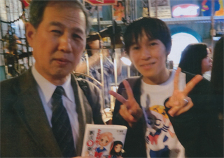 『９条ちゃん』を書いた尾崎隆臣さんと