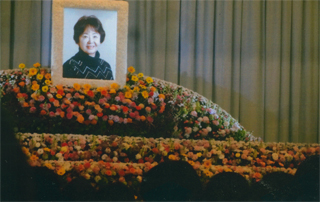 5/4、千日谷会堂でのお通夜