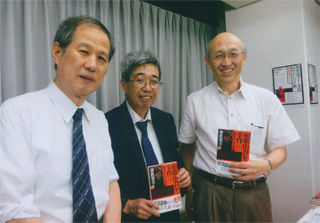 ジュンク堂店長、篠田さんと