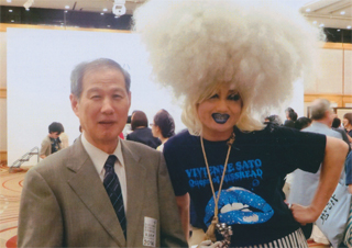 ヴィヴィアン佐藤さんと