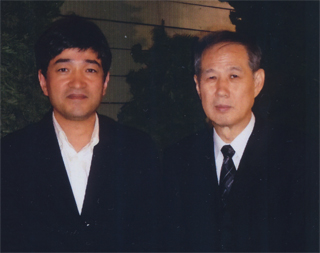 終わって、壇上で