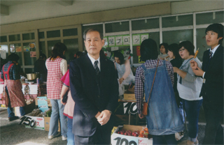 学園祭のようです