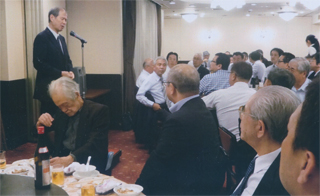 JR東労組の打ち上げ会で挨拶