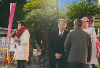 私も話し込みました