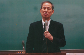 武蔵野美大で講演。12/8（月）