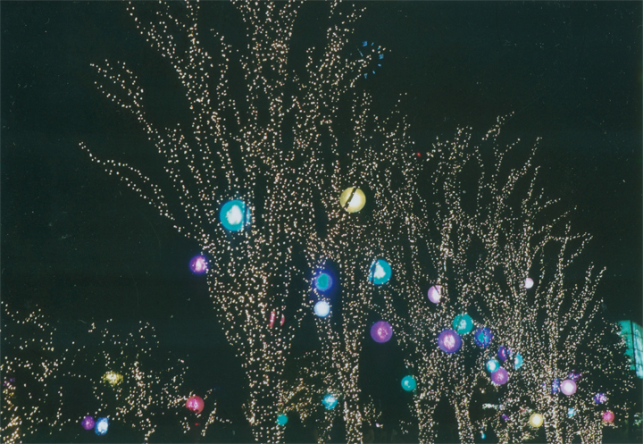 これは新宿南口ですね