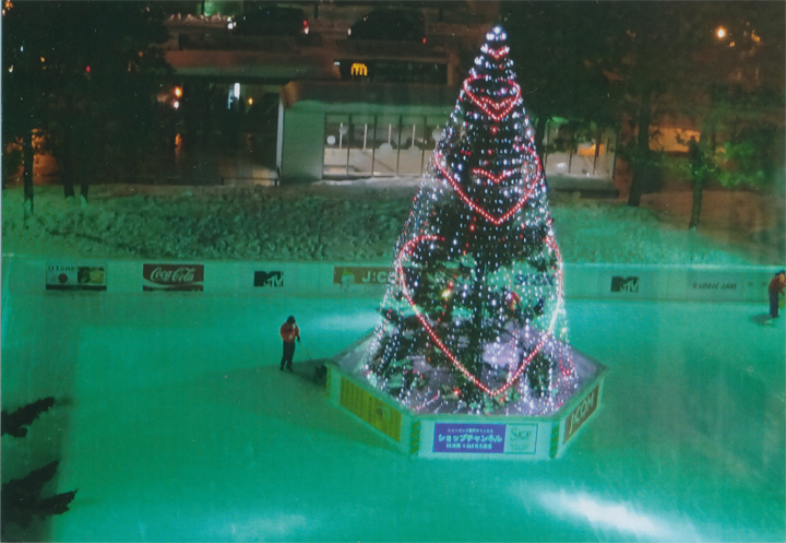 スケートリンクも出来てます