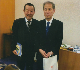 花房東洋さんと