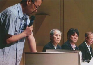 綿井さんが発言