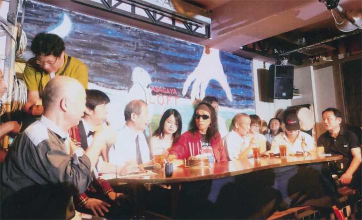 第３部。占さん。板坂さん。飛松さんも入り