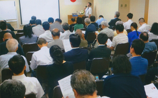 満員の一水会フォーラム