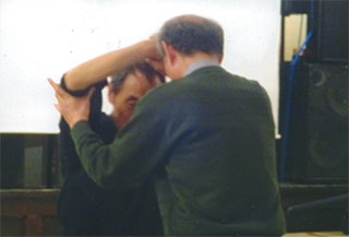 必死に挑戦したのですが…