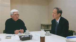 足立正生監督と対談。11/9
