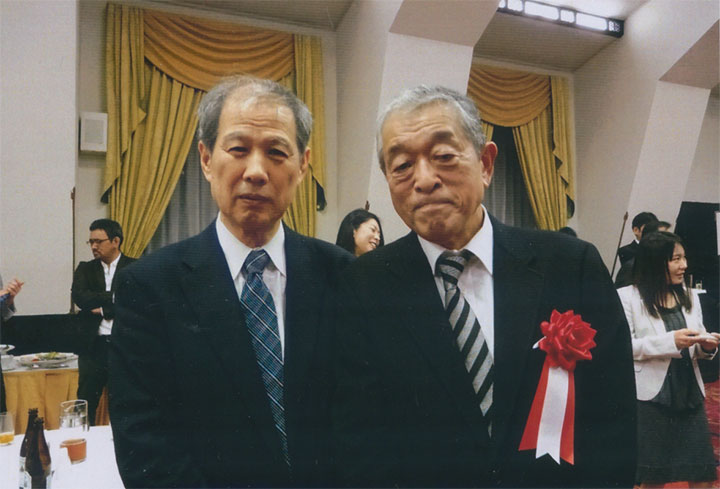 「インサイダー」発行人・高野孟さんと