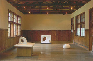 廃校を利用した美術館