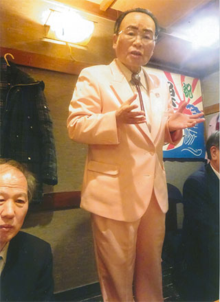 懇親会でも熱弁をふるってます